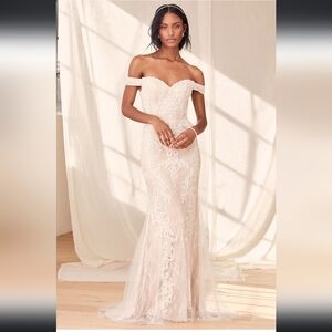 White Beaded Lace Off-the-Shoulder• Amazing wedding dress
